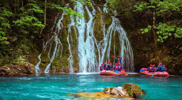 Rafting na Tari ili more? Ipak može oboje Rafting na Tari