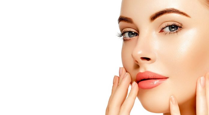 Povećanje usana hijaluronom Povećanje usana hijaluronom