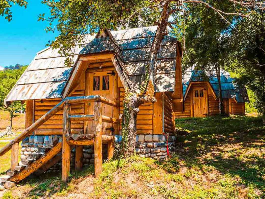 Kamp-Rajska-Rijeka-je-savršen-izbor-za-odmor-dok-idete-ili-se-vracate-sa-mora Kamp-Rajska-Rijeka-je-savršen-izbor-za-odmor-dok-idete-ili-se-vracate-sa-mora