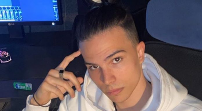 Koliko Voyage ima godina? Koliko Voyage ima godina