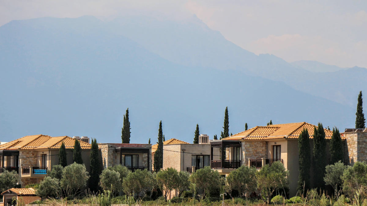 zasto-je-vrasna-beach-idealno-mesto-za-letovanje-2