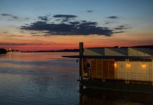 Splav Pristan za najlepše izlaske uz Rnb melodije Splav Pristan za najlepše izlaske uz Rnb melodije