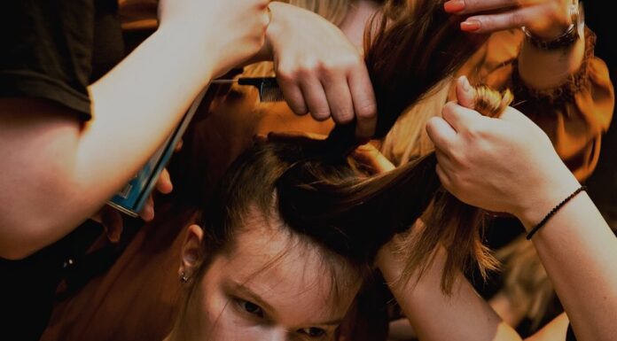 Izazovi i nagrade u frizerskoj profesiji Izazovi i nagrade u frizerskoj profesiji