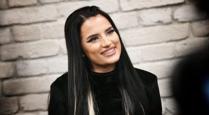 Barbara Bobak – Doček Nove godine 2025 u restoranu Inter Hollywood Ledine Barbara Bobak doček Nove godine