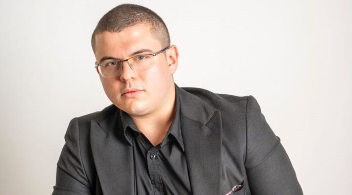 Kristijan Tuba – Promocija prve autorske pesme ‘Karta natalna’ Kristijan Tuba