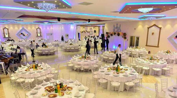 Dočekajte 2025. u event centru Mali vikend – Praznično veče za sve generacije Dočekajte 2025. u event centru Mali vikend - Praznično veče za sve generacije