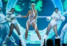 Jelena Karleuša Doček Nove godine Jelena Karleuša Doček Nove godine