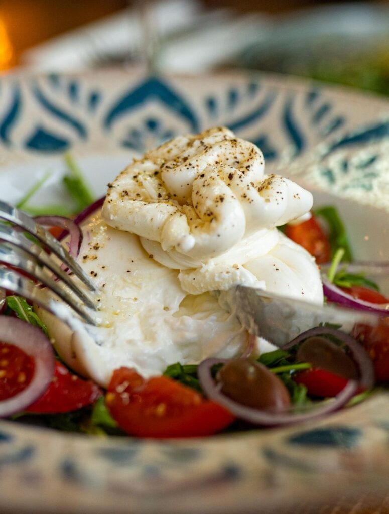 Burrata, mozzarella, ricotta - zašto Italijani od sira prave umetnost