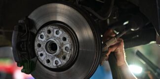 Kada standardna usluga nije dovoljna – Auto Centar Vučković i specifična rešenja za ozbiljne probleme Kada standardna usluga nije dovoljna – Auto Centar Vučković i specifična rešenja za ozbiljne probleme