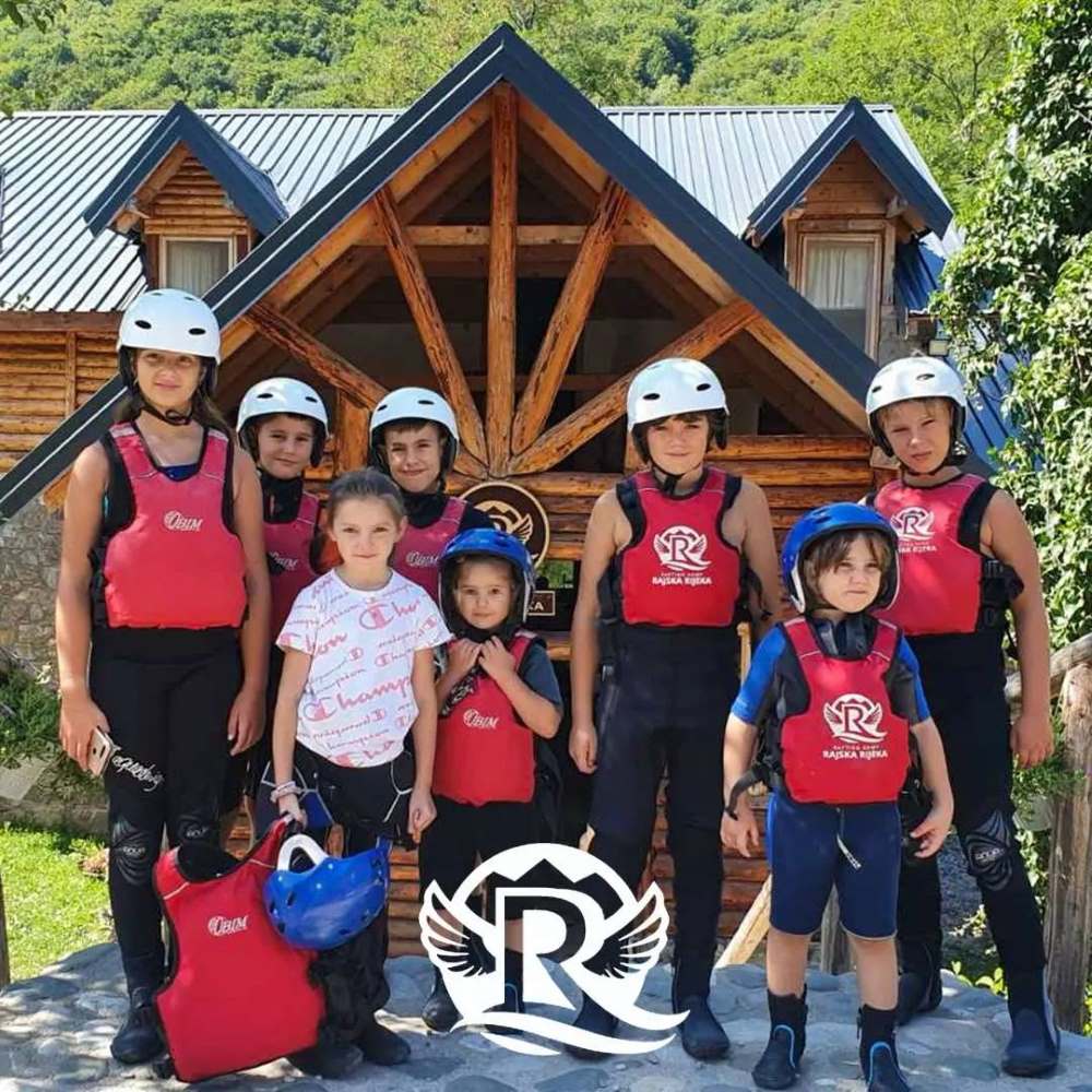Deca na raftingu – da li je rafting na Tari dobar izbor za porodičan odmor?