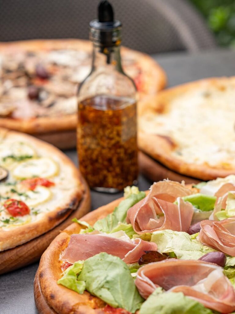Pizza kao kulturni fenomen - od Napulja do modernih restorana