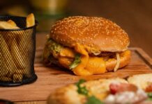 Novi ukusi u Baru 388 – pice, burgeri i tortilje stigli na meni Novi ukusi u Baru 388 – pice, burgeri i tortilje stigli na meni