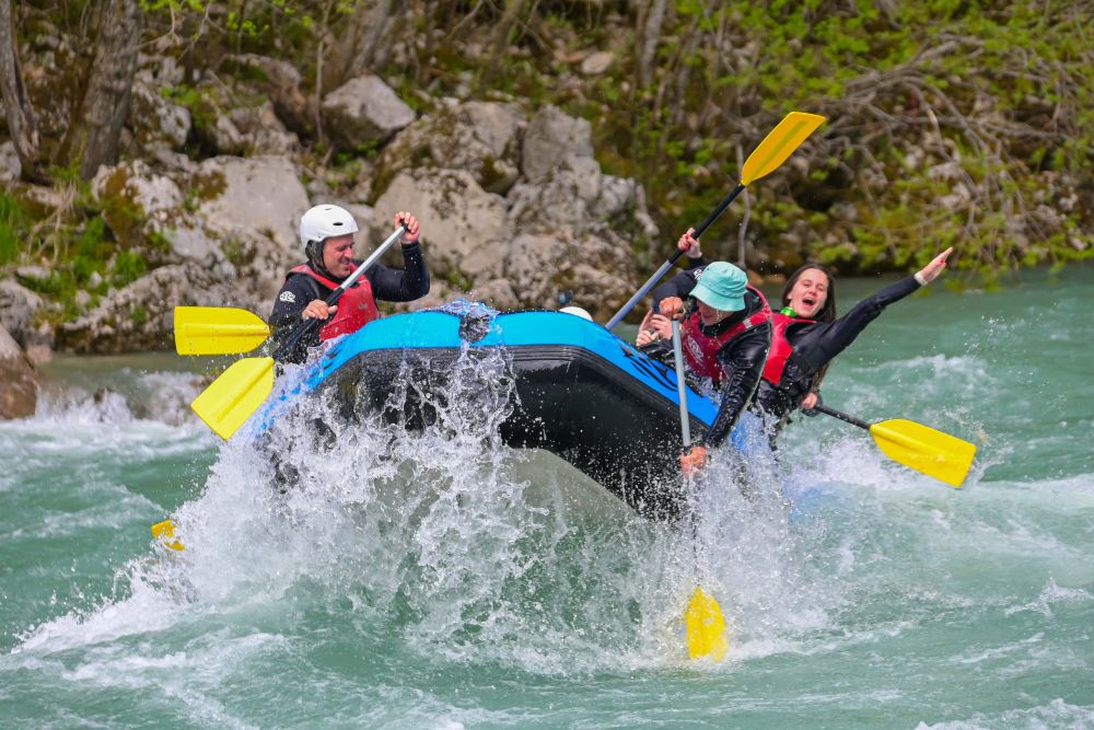 Rafting-na-Tari-smeštaj-04 Rafting na Tari u septembru - specijalne akcije i pousti