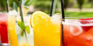 Homemade ice tea u Pomodoru – pet voćnih ukusa za vrele dane Homemade ice tea u Pomodoru - pet voćnih ukusa za vrele dane