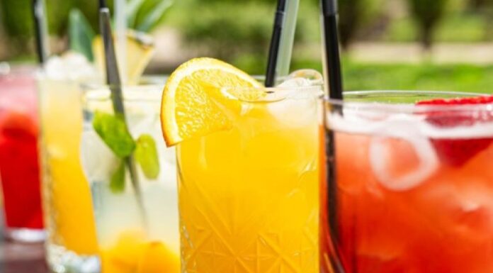 Homemade ice tea u Pomodoru – pet voćnih ukusa za vrele dane Homemade ice tea u Pomodoru - pet voćnih ukusa za vrele dane