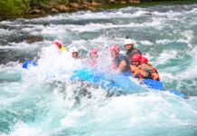Rajska rijeka i rafting Tarom – tamo gde se adrenalinski snovi ostvaruju Rajska rijeka i rafting Tarom – tamo gde se adrenalinski snovi ostvaruju
