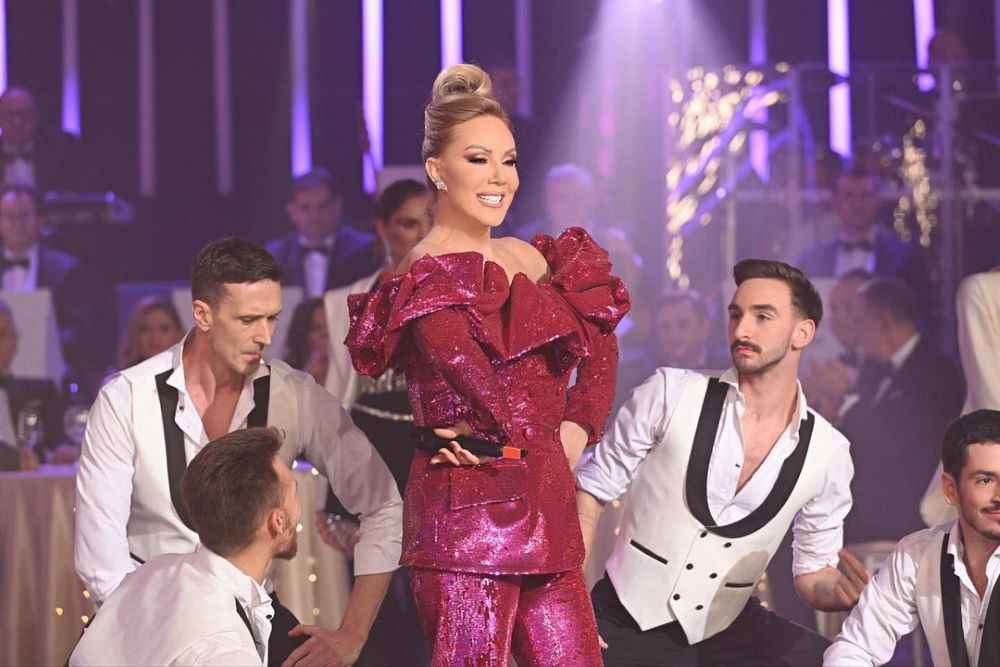 lepa-brena-docek-nove-godine